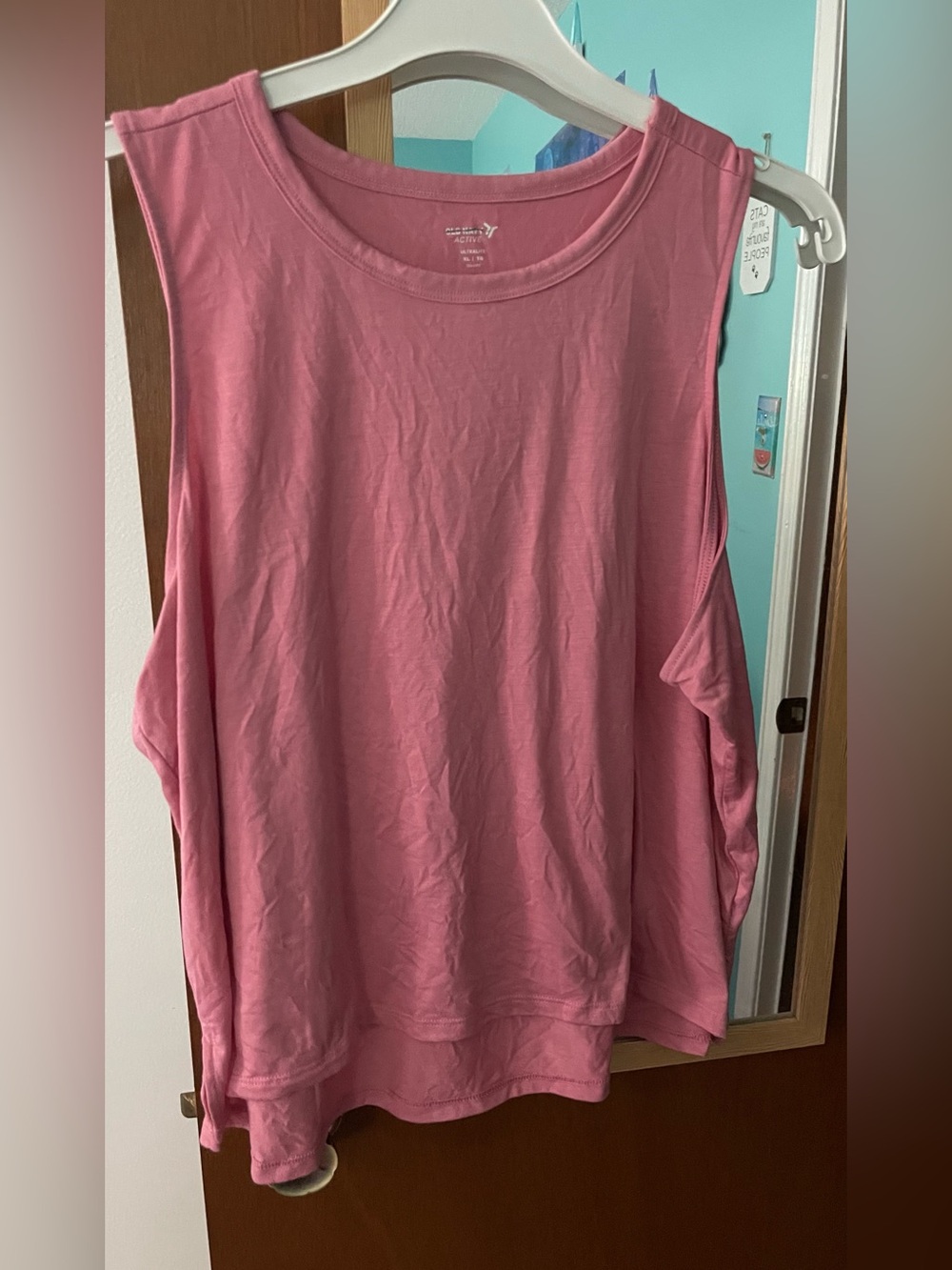 Old Navy T-Shirt Size XL
